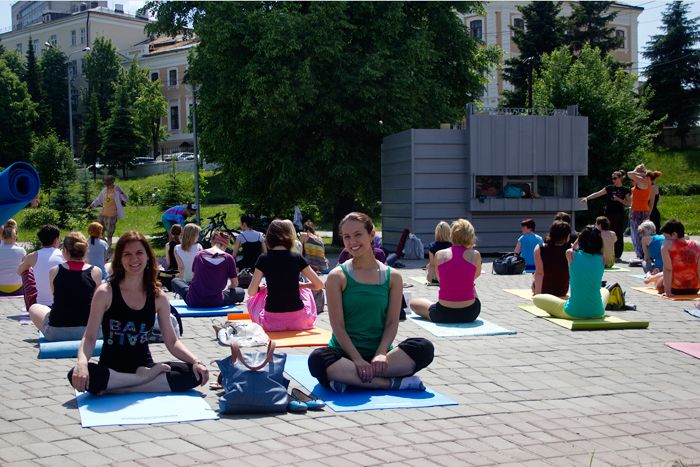 Йога-флэшмоб в Казани photo IMG_5155_zps5e348c8f.jpg