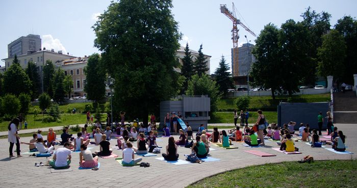 Йога-флэшмоб в Казани photo IMG_5160_zps1fe0c222.jpg