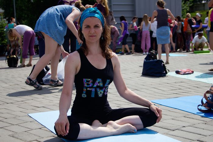 Йога-флэшмоб в Казани photo IMG_5184_zps09b54936.jpg