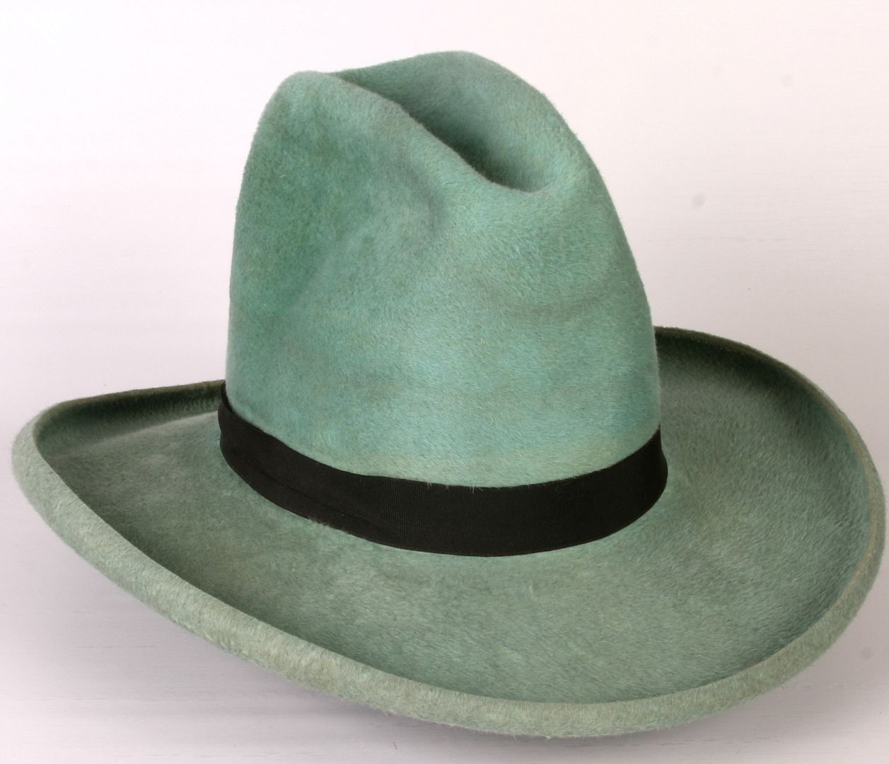 Aetna Deluxe turquoise cowboy hat | Vintage-Haberdashers Blog