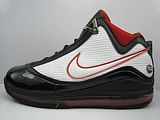 Nike Lebron VII (7) fake