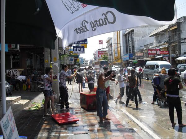 Songkran-16.jpg