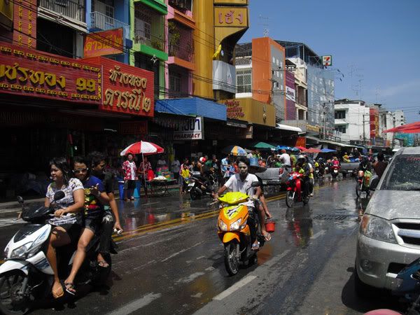 Songkran-23.jpg