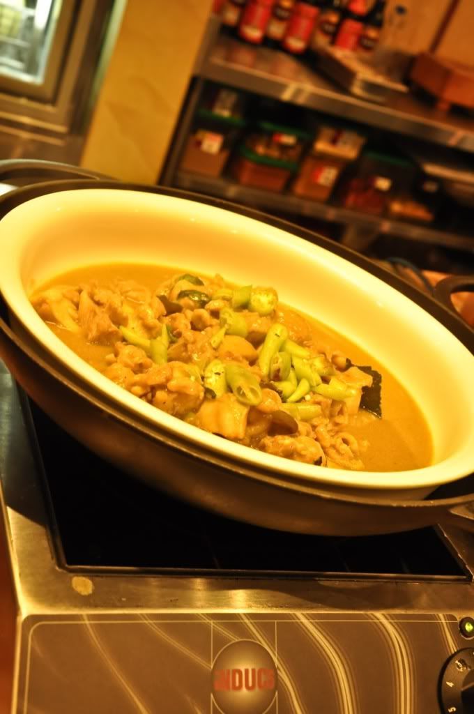 marriott_cafe_green_curry