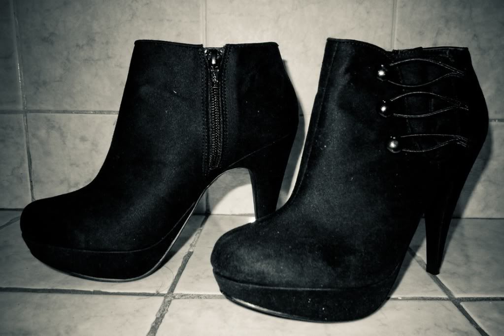 ankle_boots