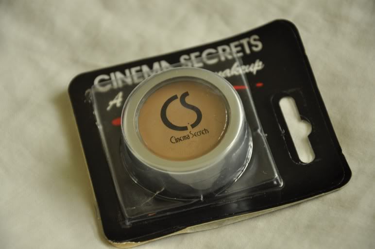 cinema_secrets_concealer