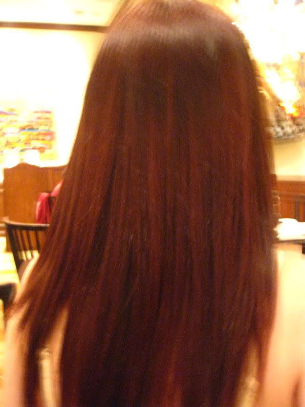 brown hair red lowlights. rown to brownish red.