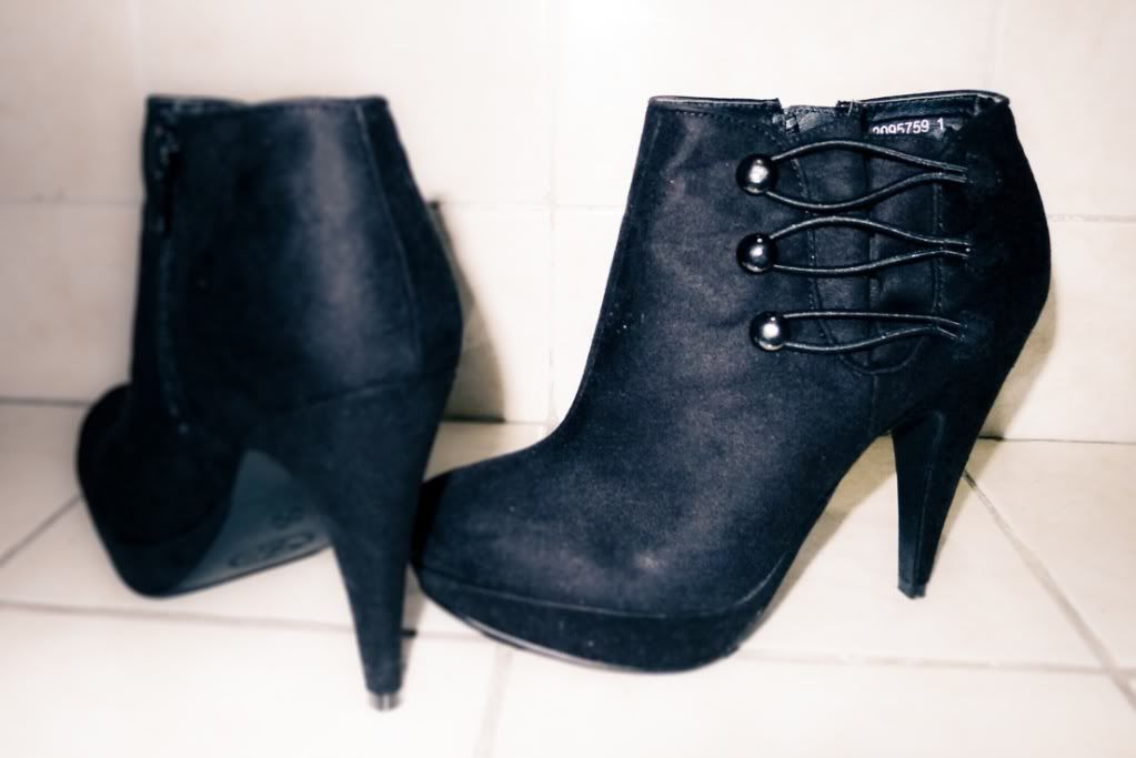 new_look_suede_ankle_boots