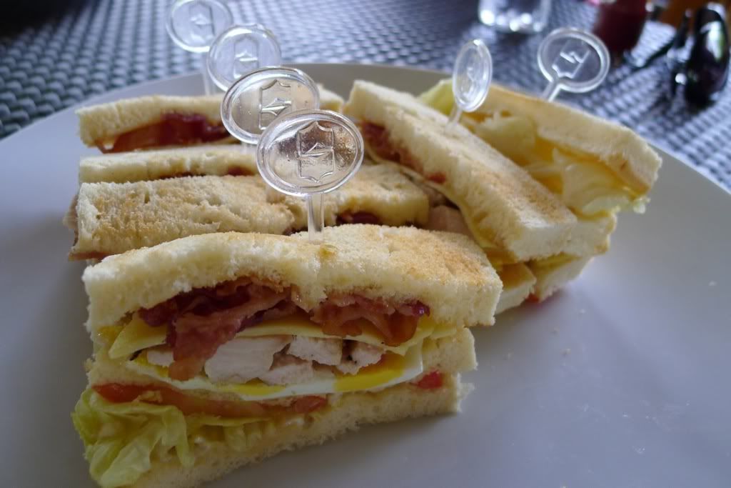 shangri_la_boracay_club_sandwich