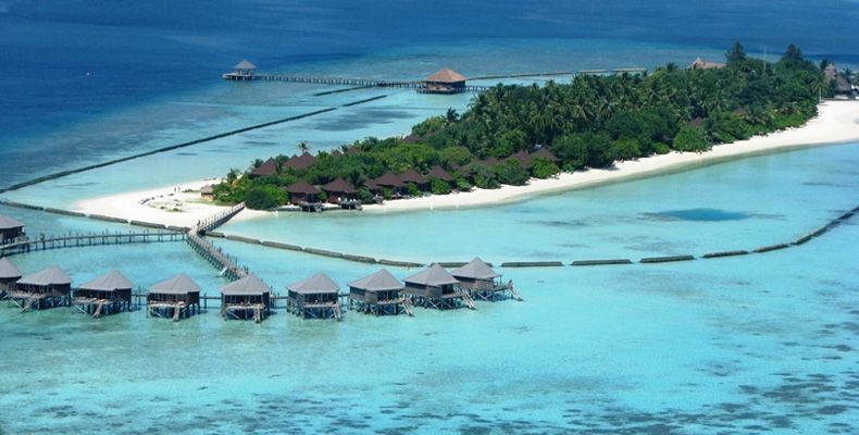 komandooislandresort-maldives.jpg