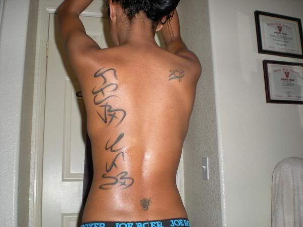 In the 1990s, the popularity of lower back tattoos rose.