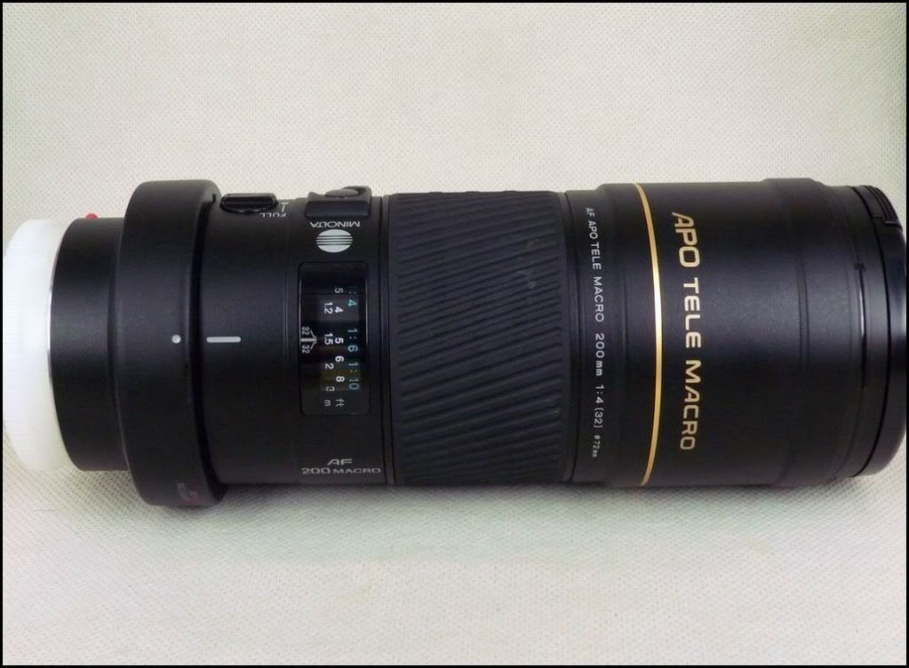 Minolta 200mm f/4G AF APO TELE MACRO RARE MINT IN BOX  